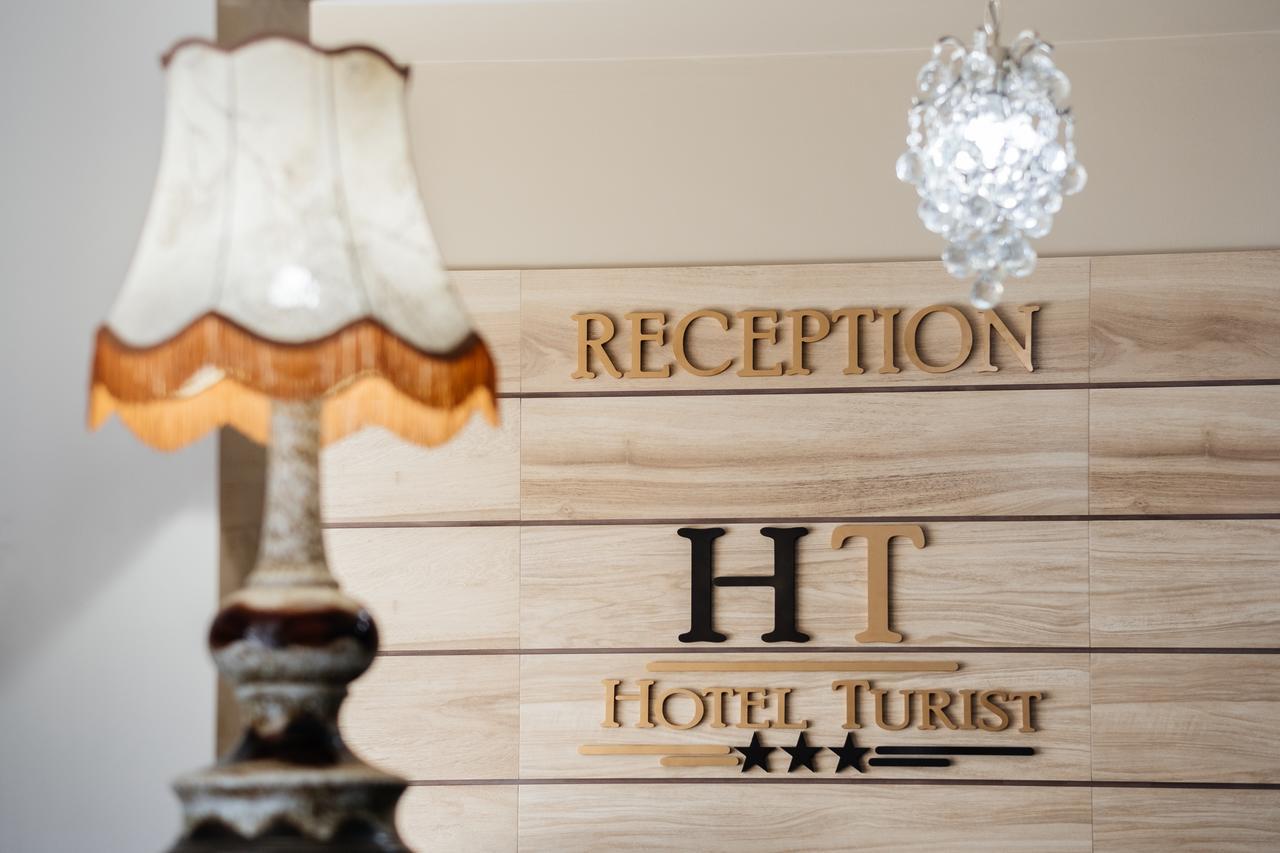 Hotel Turist Fălticeni Kültér fotó